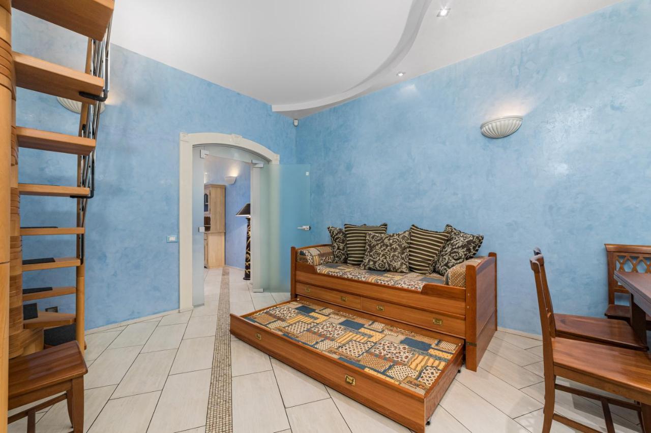 Classical Deribasivska 3-Bedrooms Apartment Odessa Exteriör bild